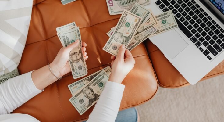 Things I Wish I Knew About Money in My 20s